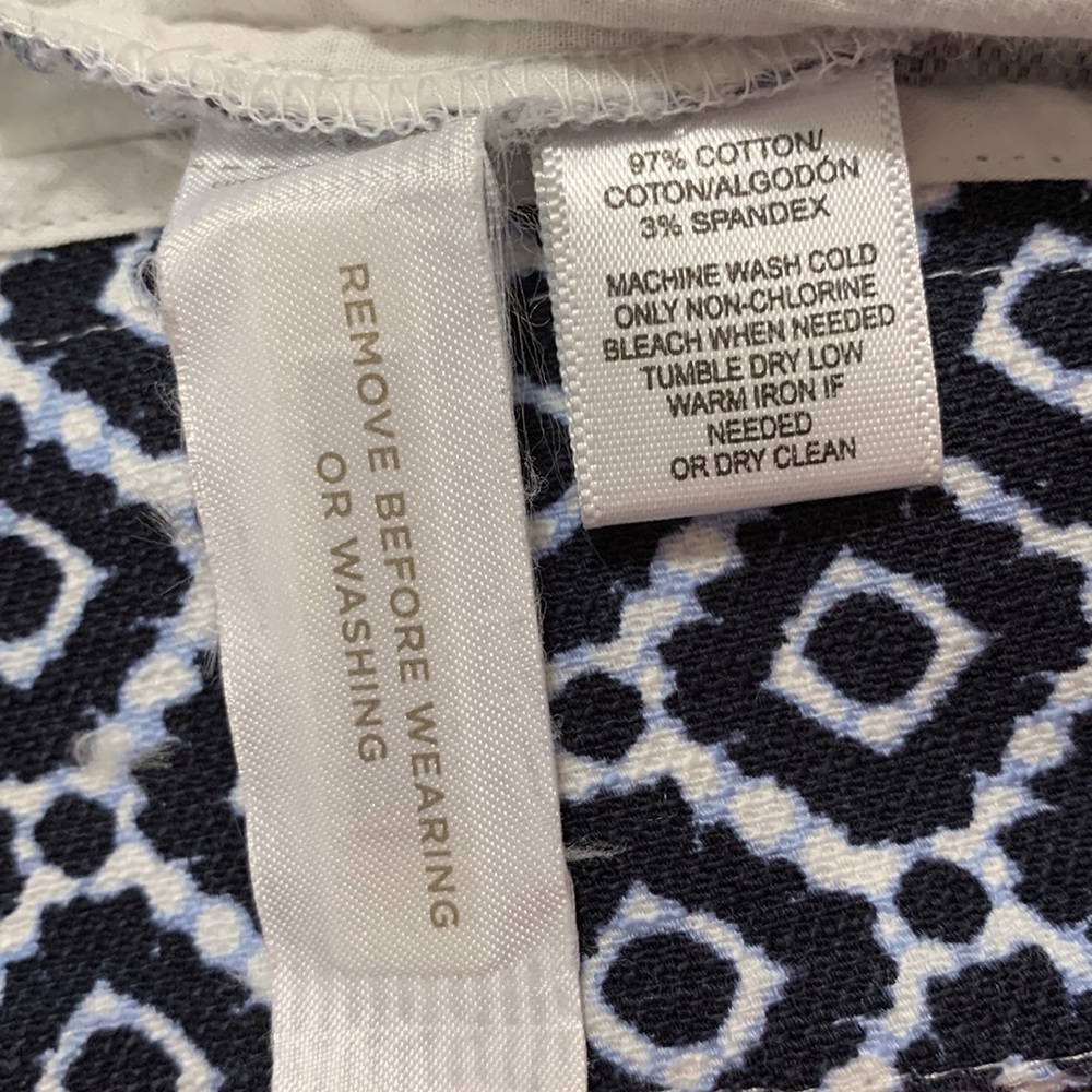 Loft riviera short blue & white pattern size 14 - Picture 7 of 7